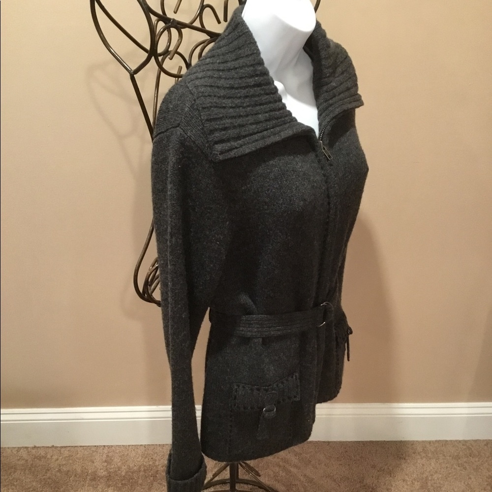 PARAPHRASE SWEATER - Picture 7 of 11